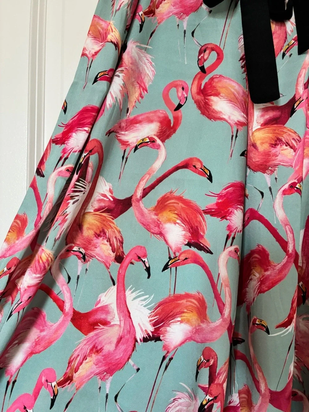 VICOLO Flamingo-Print Palazzo style pants  with Black Tie - Picture 3 of 7